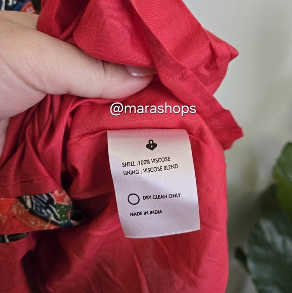 Emily Lovelock Tibetian Mountain Landscape Dress - Picture 9 of 10